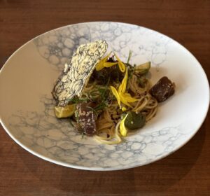 冷製パスタ ～マグロ、もずく、シークワーサー～